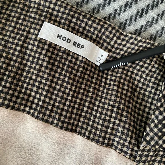 Mod Ref Brown gingham wrap dress size medium - Picture 13 of 16
